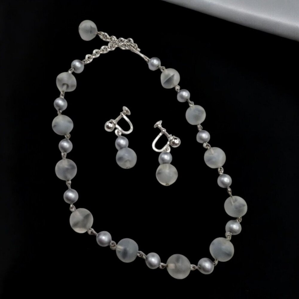 Vtg Demi Parure Choker Necklace Screw-back Earings Gray Moonglow Beeds 13"-16"